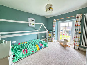 Photo 24- click for photo gallery